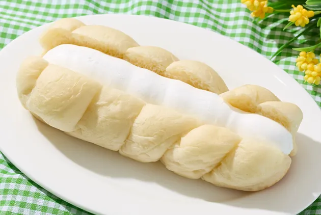 ミルククリームサンドの画像