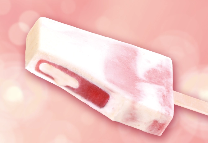 いちごパフェみたいなアイスバーの画像