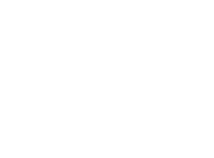ハロハロの語源である「まぜこぜ」すると、いちご、シロップ、ソフトクリームが一体となって、さらにおいしくなります。